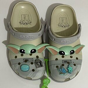 Crocs STAR WARS Grogu/Baby Yoda Classic Clogs